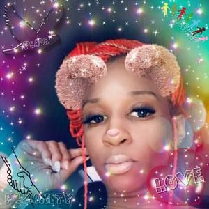 Meet your Posher, Kisha